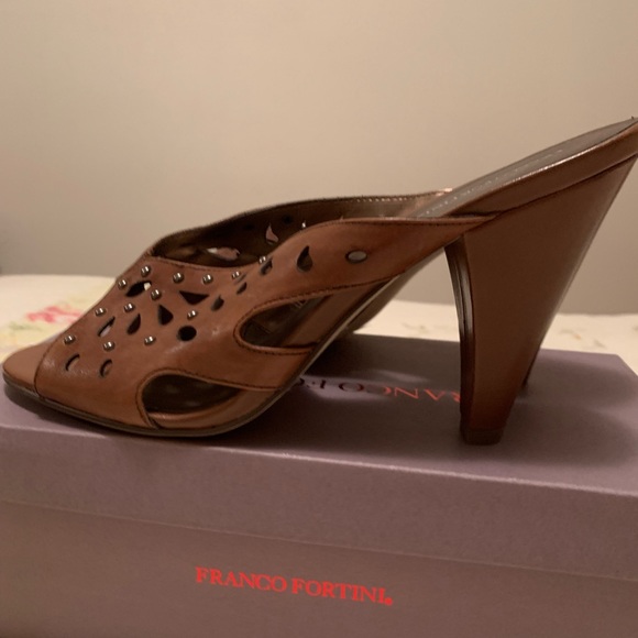 Franco Fortini Slide in Heels - Picture 2 of 8